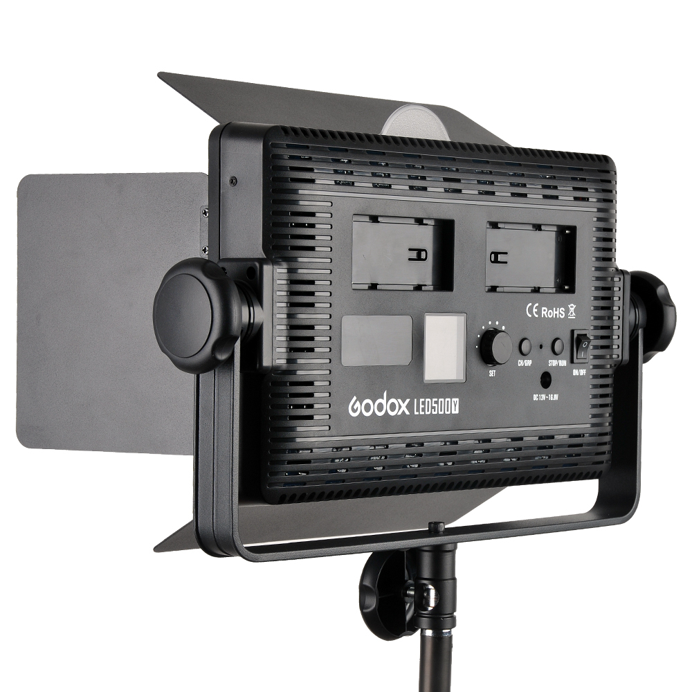 Godox Led 500Y met barndoor