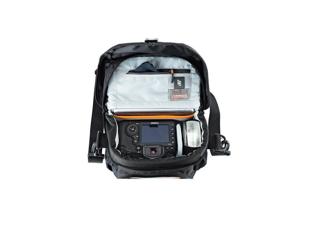 Lowepro Nova 170 Aw Ii Zwart lowepro kopen in de aanbieding