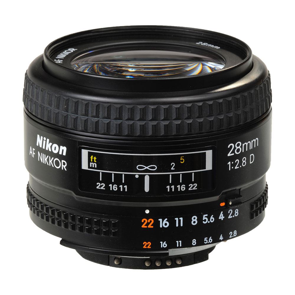 Nikon AF 28mm f/2.8D