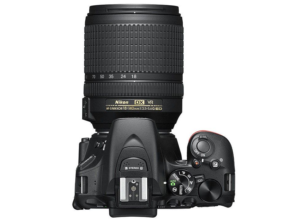 Nikon D5600 Zwart + 18-140mm VR
