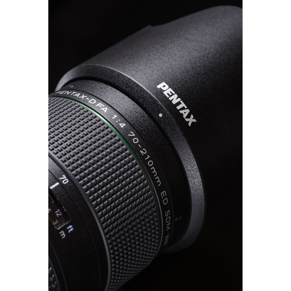 Pentax D HD FA 70-210mm f/4.0 ED SDM WR