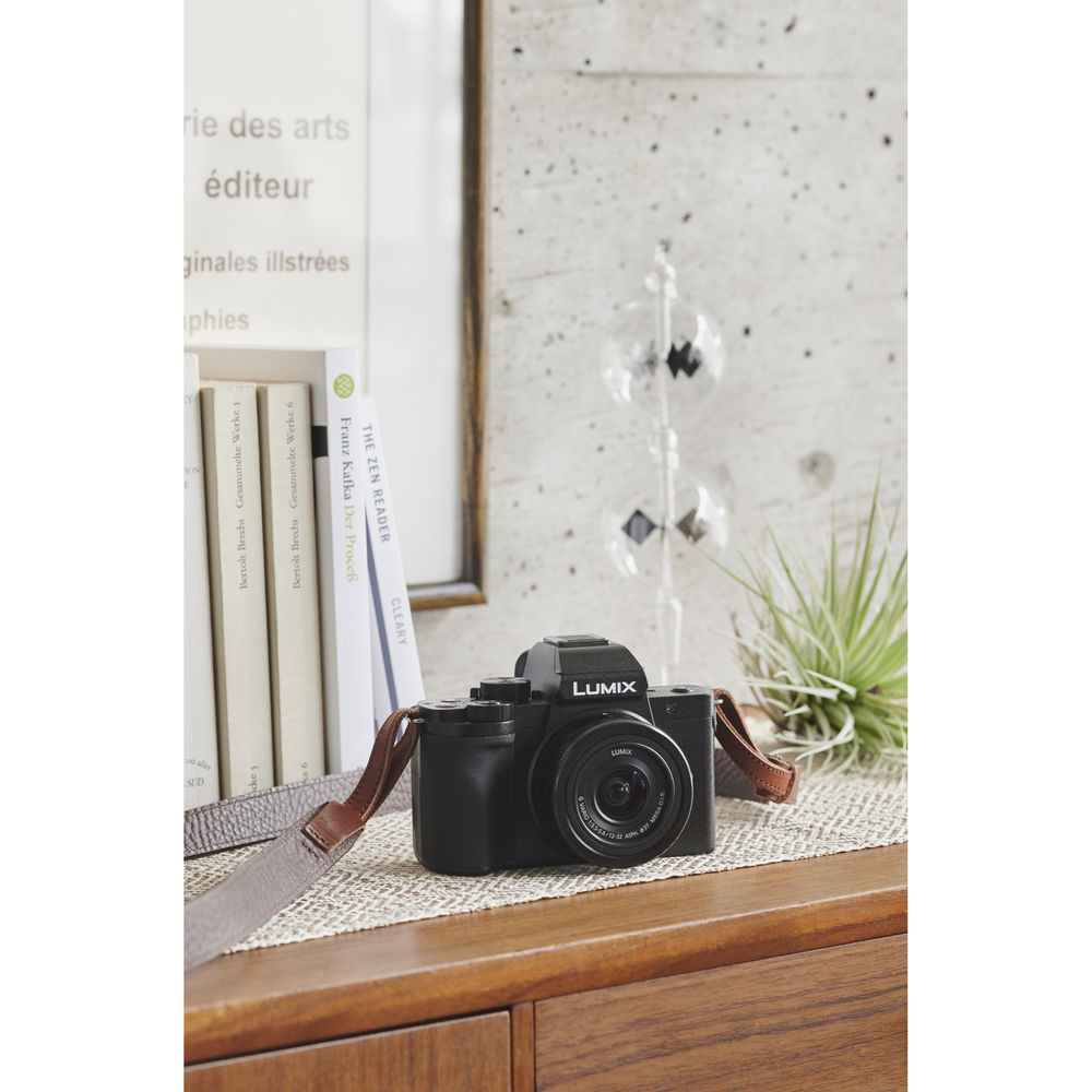 Panasonic Lumix DC-G100D + 12-32mm