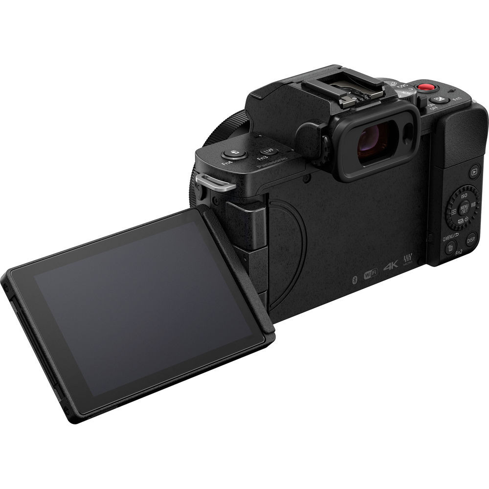 Panasonic Lumix DC-G100D + 12-32mm