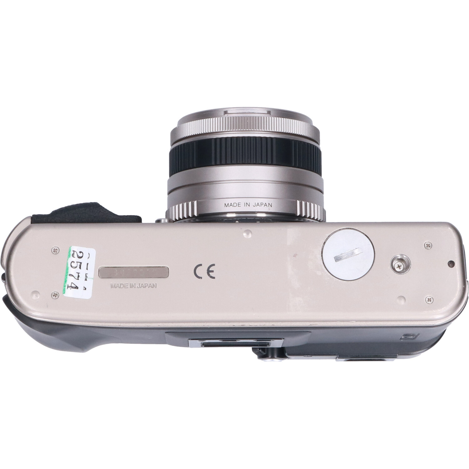 You Can Get a Fujifilm X half For Free as Part of an X-T5 Kit
