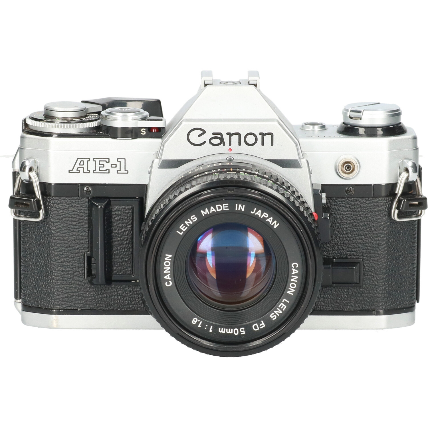 Canon AE-1 シルバー Lends 50mm f1.8 Tweedehands Canon AE-1 + Canon New FD 50mm f/1.8 CM3199