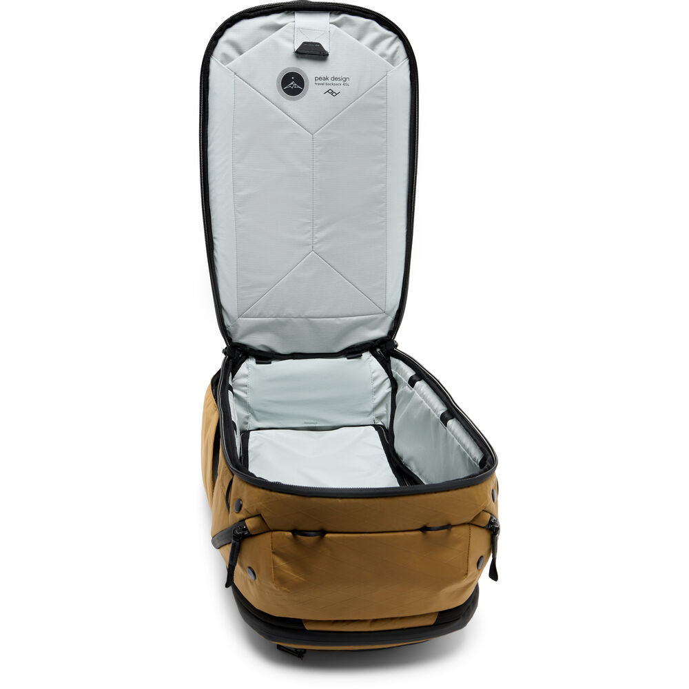 Peak Design Travel Backpack 45L - Coyote