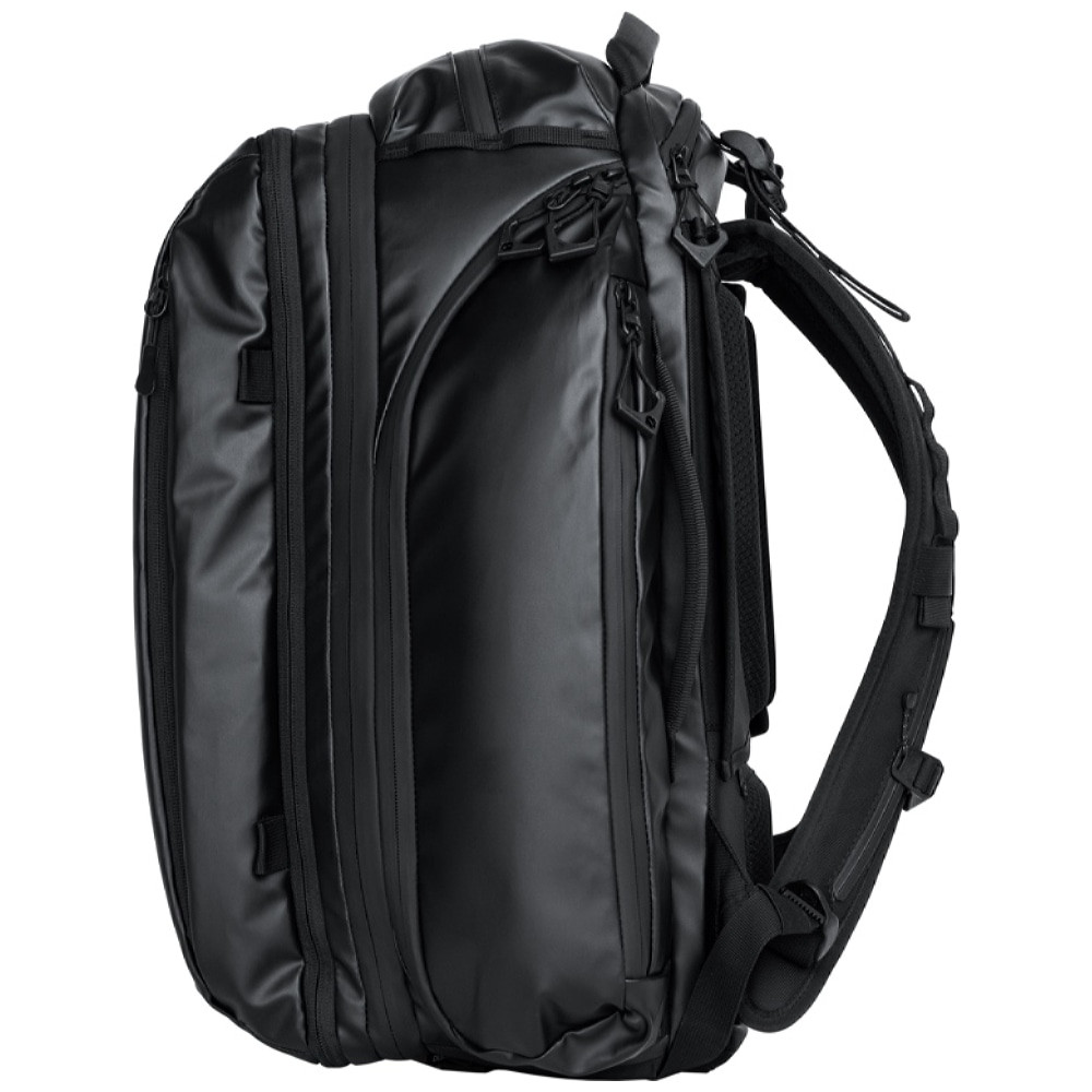 35 liter best sale travel backpack