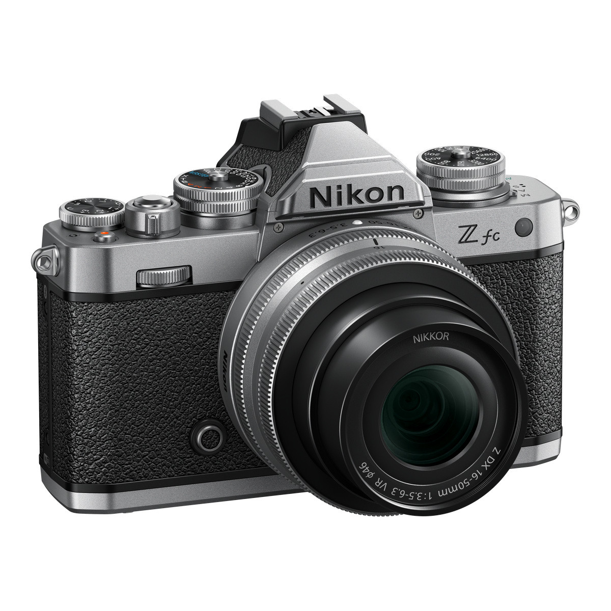 Nikon Z fc + NIKKOR Z DX 16-50mm VR ✴︎美品✴︎ Nikon Z fc + Z DX 16-50mm VR