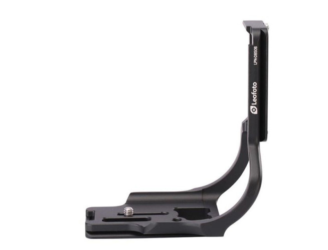 Leofoto L plate for Nikon D850 with battery grip