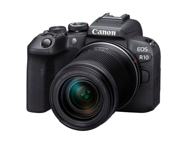 Canon EOS R10 + RF-S 18-150mm IS STM