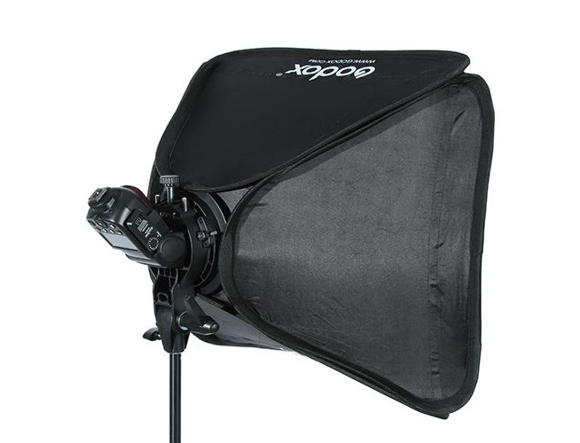 Godox S-type Bracket + Softbox 80x80cm