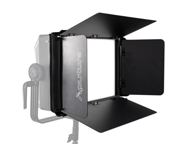 Aputure Nova Barn Doors voor P300c