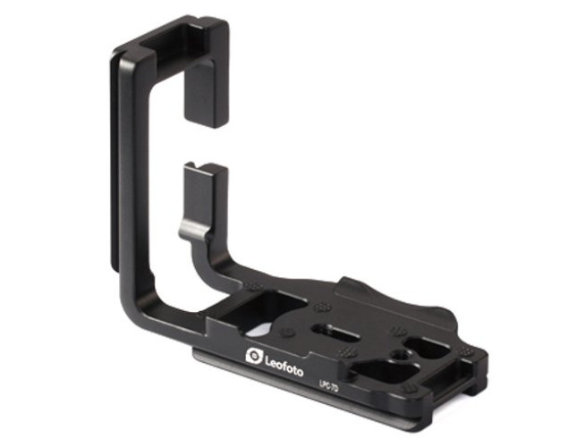 Leofoto L plate for Canon 7D camera body