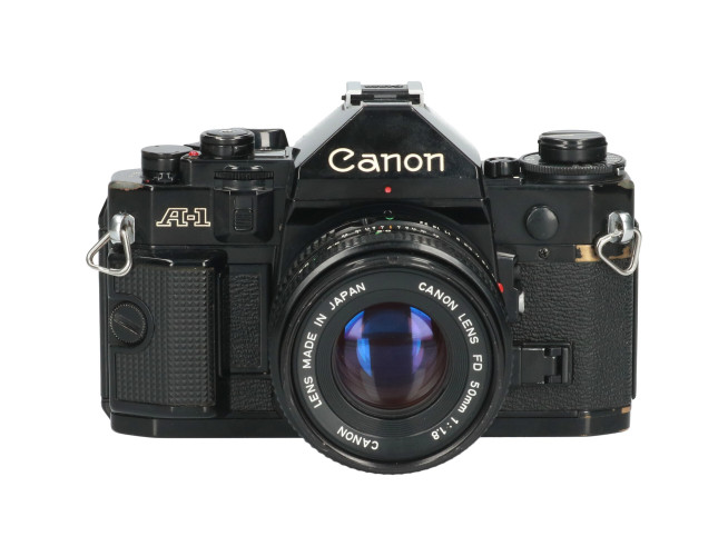 Tweedehands Canon A-1 + Canon New FD 50mm f/1.8 CM3200