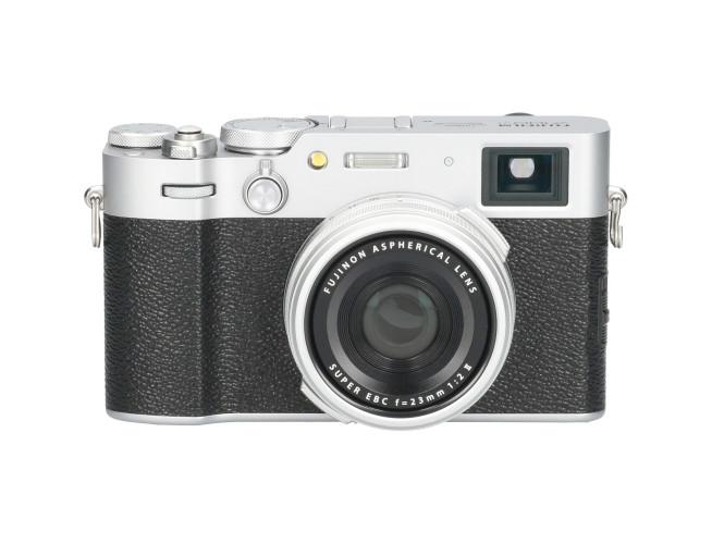 Tweedehands Fujifilm X100 VI Silver CM3833