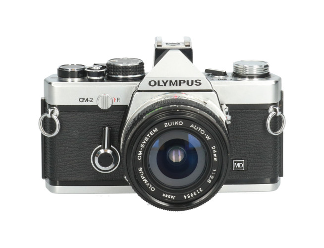 Tweedehands Olympus OM-2 MD met Zuiko AUTO-W 24mm f/2.8 CM5244