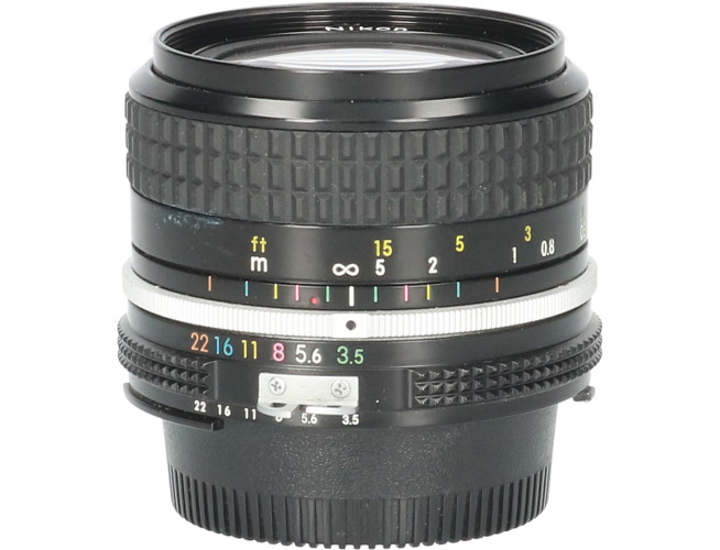 Tweedehands Nikon Nikkor 28mm f/3.5 ai CM5656