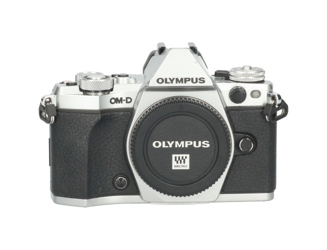 Tweedehands Olympus E-M5 Mark II Body Zilver CM6181