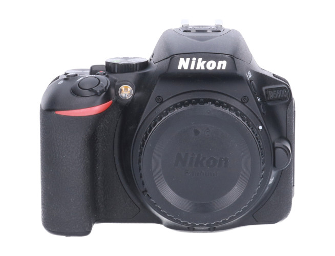 Tweedehands Nikon D5600 Body Zwart CM8931