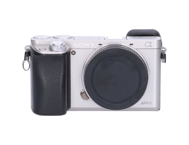 Tweedehands Sony A6000 Body Zilver CM9313