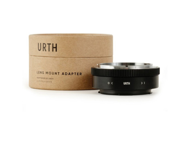 Urth Lens Mount Adapter: Compatible w/ Canon FD Lens To Leica L Camera Body