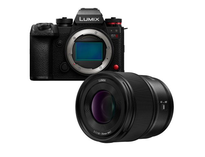 Panasonic Lumix DC-S1 II + 35mm f/1.8