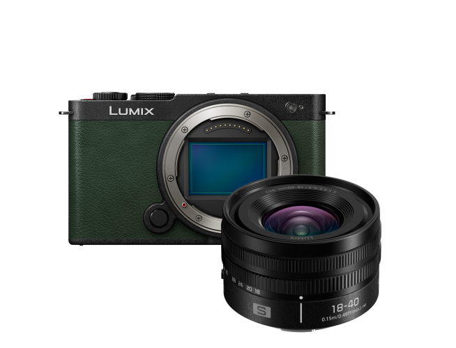 Panasonic Lumix S9 Groen + 18-40mm f/4.5-6.3