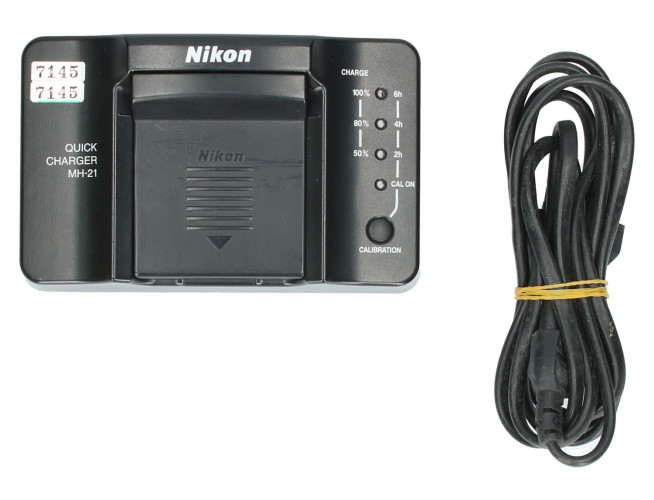 Tweedehands Nikon MH-21 (accu-lader voor EN-EL4a) Sn.:CM7145