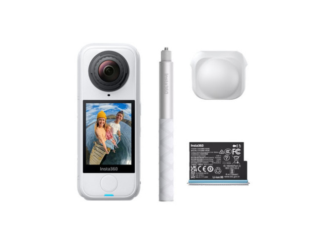 Insta360 X4 Air Starter Bundle Arctic White