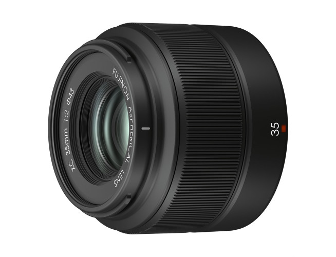 Fujifilm XC 35mm f/2.0 Black