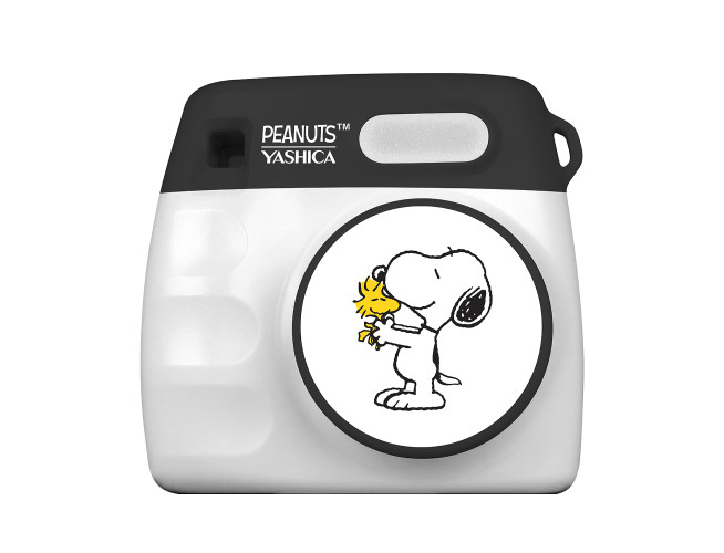 Yashica X Peanuts Mini Digital Camera B&W Snoopy World