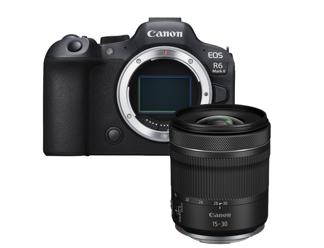 Canon EOS R6 Mark II + RF 15-30mm F4.5-6.3 IS STM