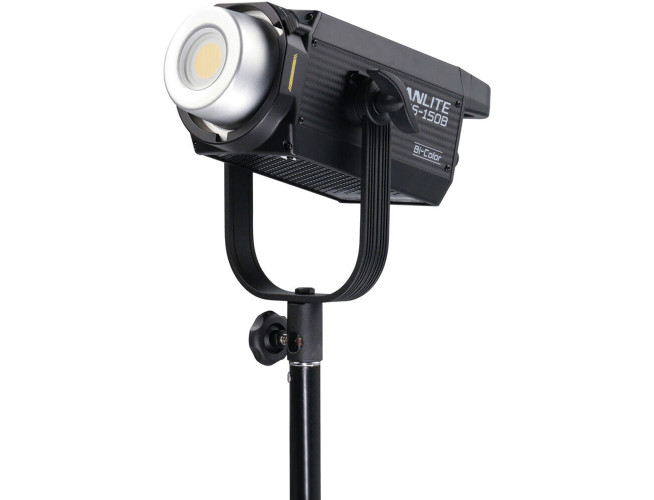 Nanlite FS-150B LED Spot Light