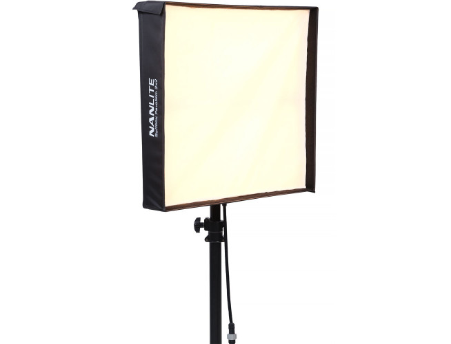 Nanlite Pavoslim 240B