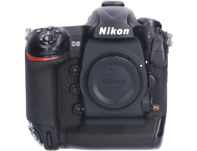 Tweedehands Nikon D5 Body (XQD) CM8316