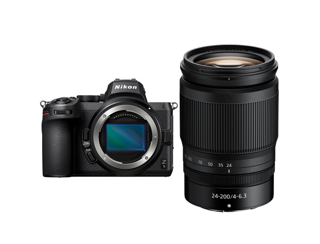 Nikon Z5 + 24-200mm f/4.0-6.3 VR