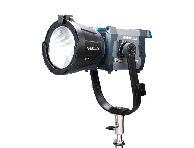 Nanlux Evoke 150C Rgblac Spot Light