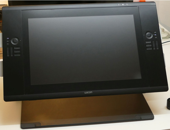 Tweedehands Wacom Cintiq 24HD DTK-2400 CM0228