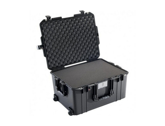 Peli 1607 Air Black Foam