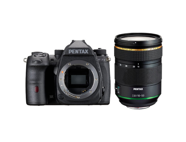 Pentax K-3 III MONOCHROME + HD 16-50mm F2.8 ED PLM AW