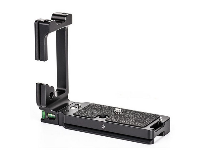 Sunwayfoto L-Plate for Canon R5/R6 (PCL-R5)