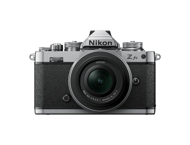 Nikon Z fc + Z DX 16-50mm VR