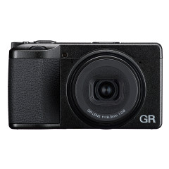 RICOH GR IV