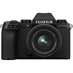 Fujifilm X-S10 + XC 15-45mm