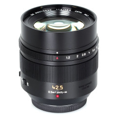 Panasonic Leica DG Nocticron 42.5mm f/1.2 ASPH - Zwart