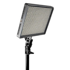 Aputure LED Light Amaran HR672C