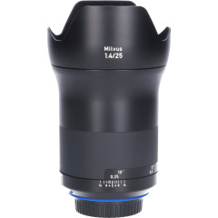 Tweedehands Carl Zeiss Milvus 25mm f/1.4 ZE Canon EF CM2220