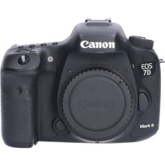 Tweedehands Canon EOS 7D Mark II Body CM3100