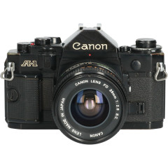 Tweedehands Canon A-1 met FD 28mm f/2.8 chrome nose CM5225