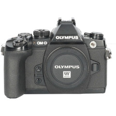 Tweedehands Olympus E-M1 Zwart - Body CM6184
